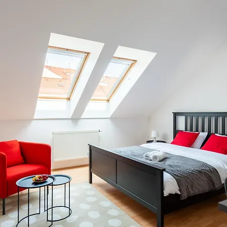 公寓 2-level With Large Balcony *