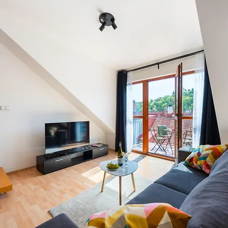 Two-Level 3Br Apartment With Balcony I City View Апартаменты Прага
