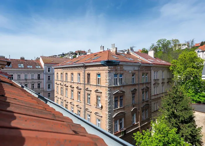 2-level With Large Balcony Prag